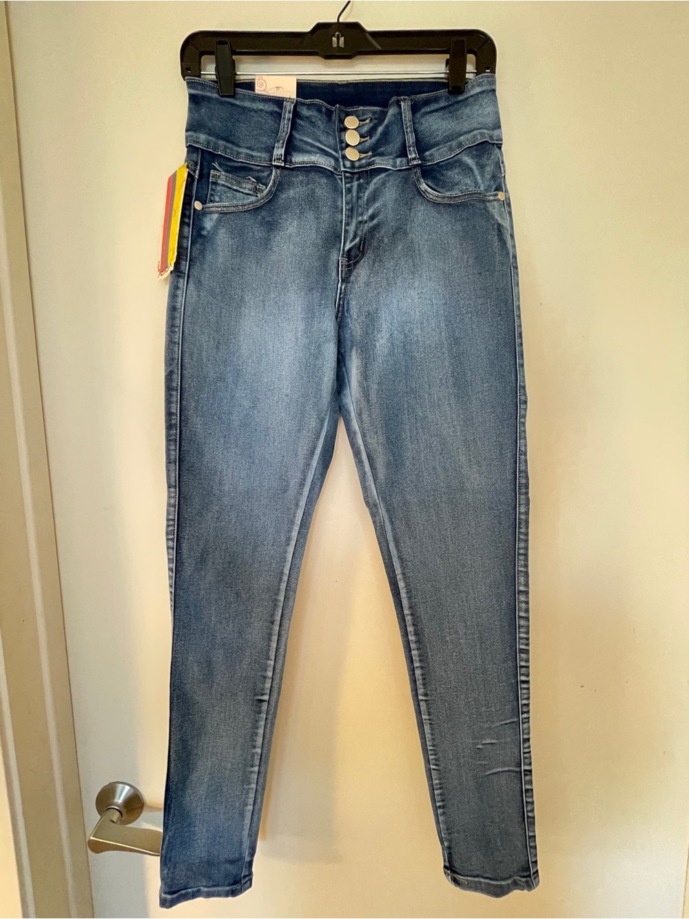 High-Waist Slim Fit Women's Jeans in Medium Blue